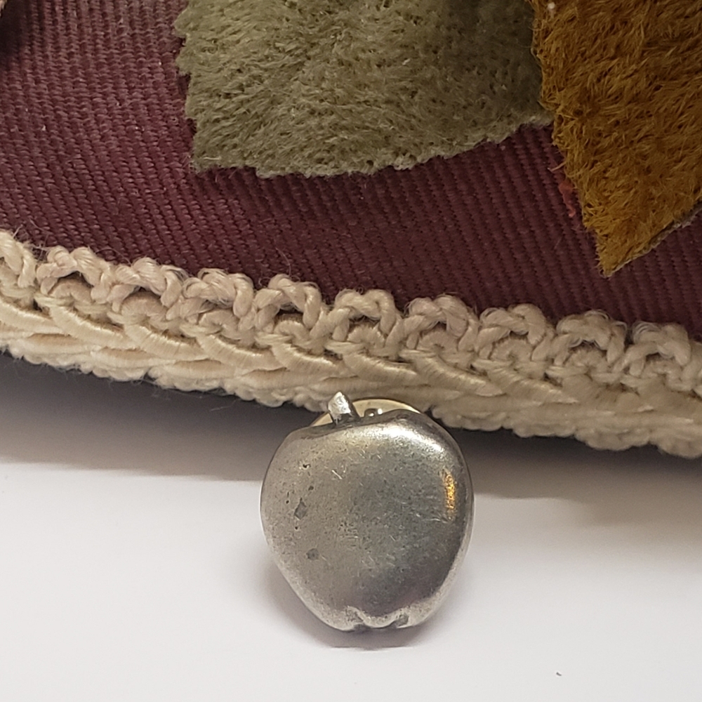Vintage 1990 Danforth Pewter Apple Pin